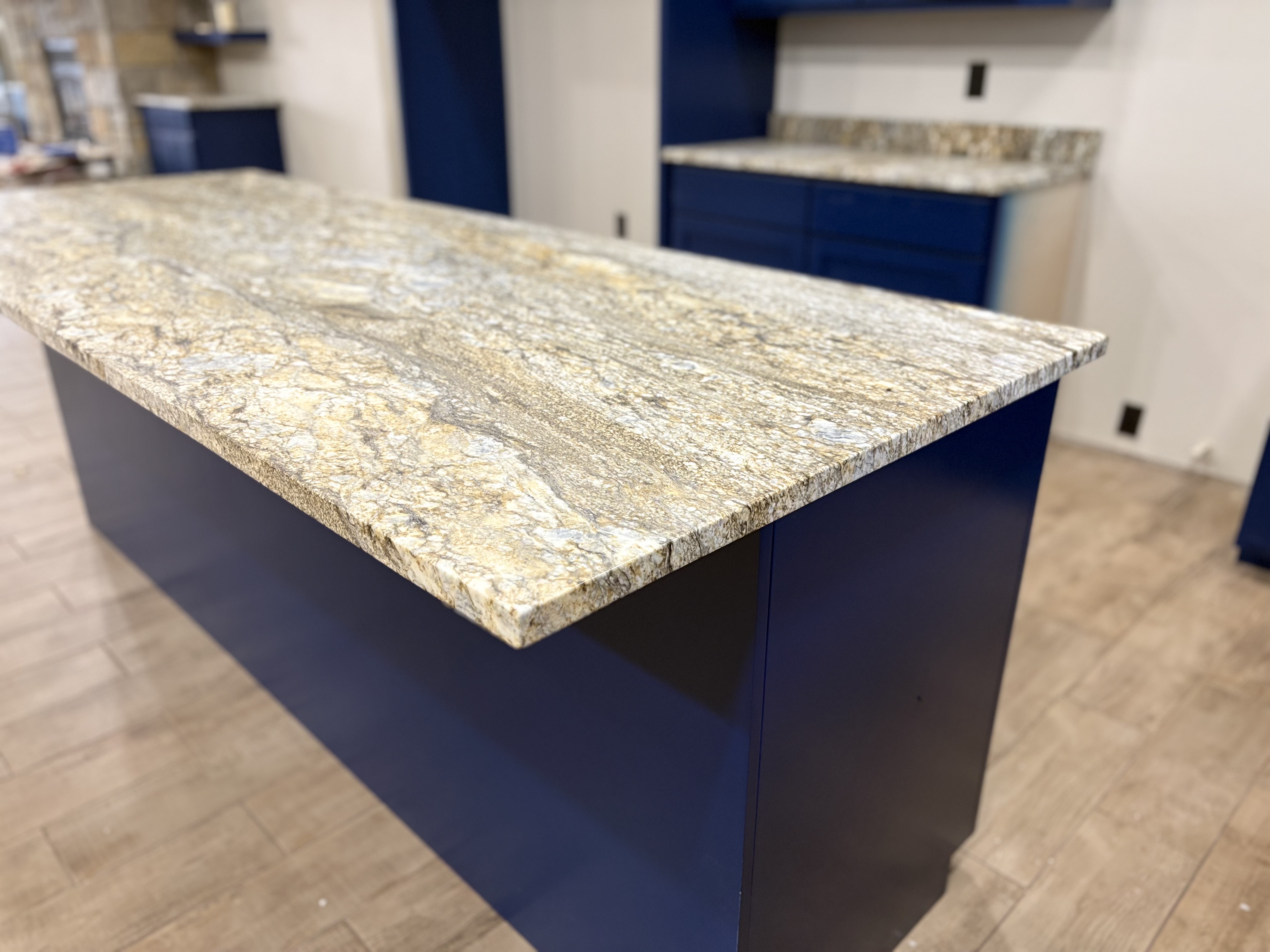 Granite countertop edge detail